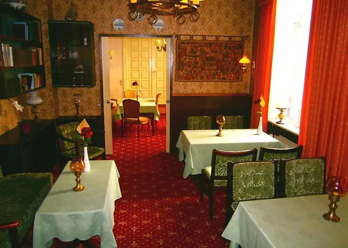 Naesbylund Hotel 3*